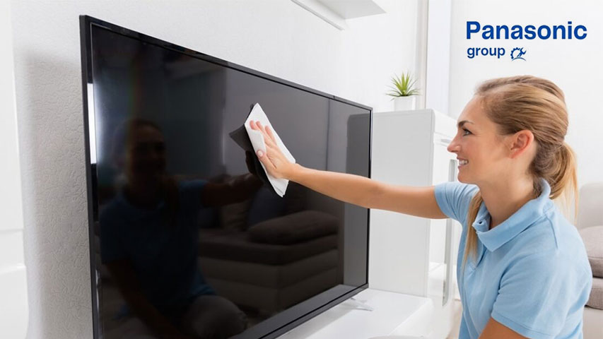 روش صحیح تمیز کردن صفحه تلویزیون